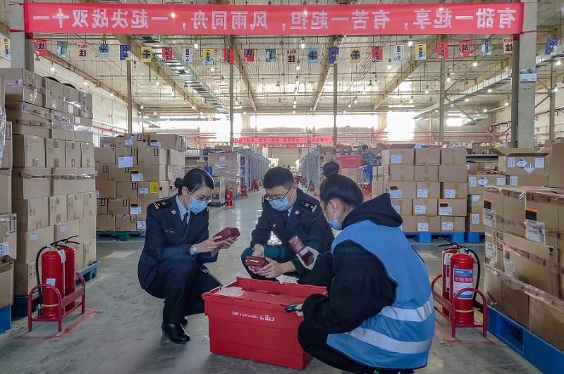 Beijing Customs has contributed to the explosive growth of cross-border e-commerce business in the capital